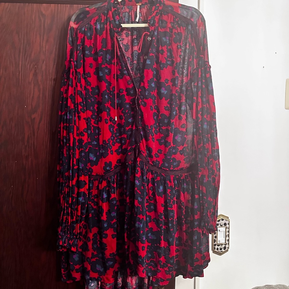 Free People Love Letter Tunic size Large Floral Dress Top Red and Blue